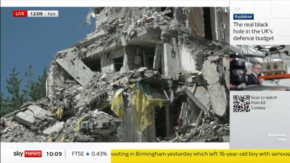 Broadcast still at 10m. Sky News, Sky News Today with Gareth Barlow, 2 July 2026.